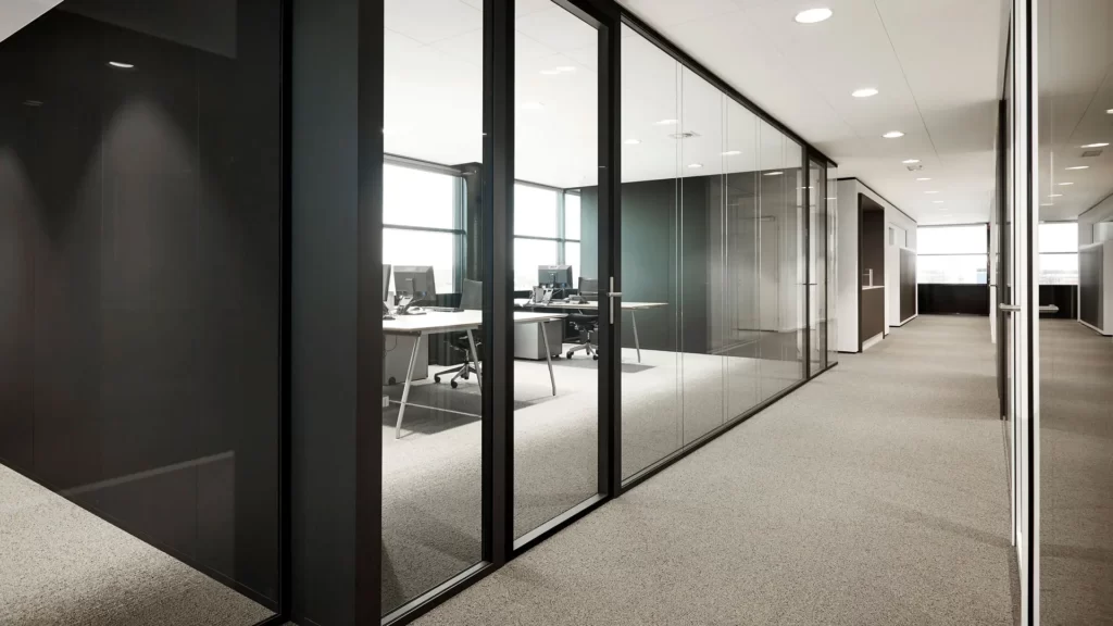 plan-effect-interieurontwerp eigen kantoorruimte met voorbeeld systeemwanden