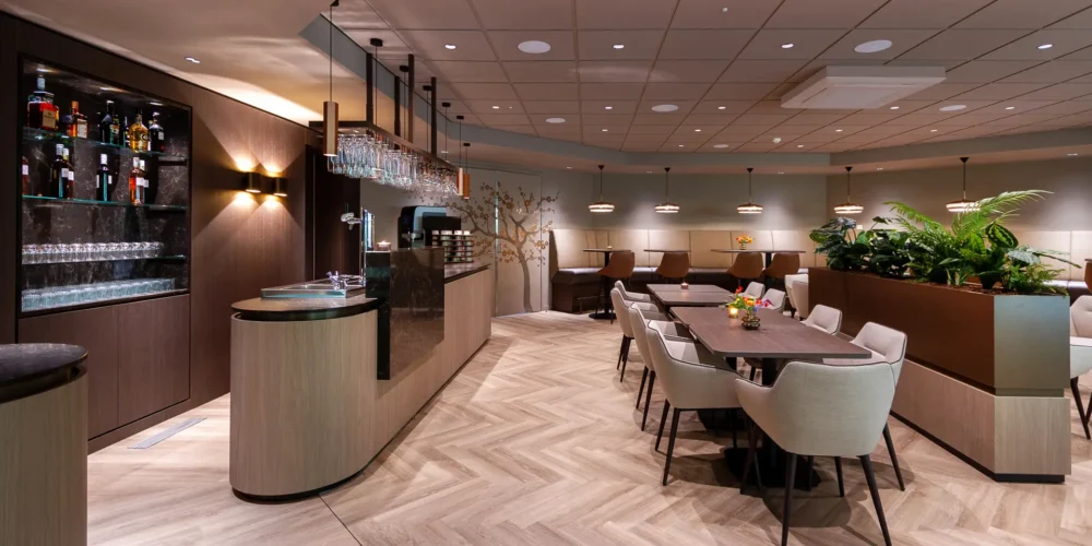 Interieurarchitect Plamen van Dijk – modern en warm interieurontwerp voor Crematorium Venlo koffiekamers